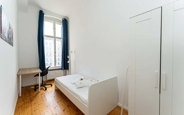 Greifswalder Str. 216, 10405 Berlin 0