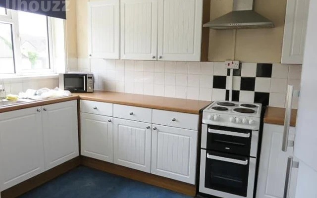 Entire Place·5B2B···5 Glanbrydan Avenue, Swansea 3