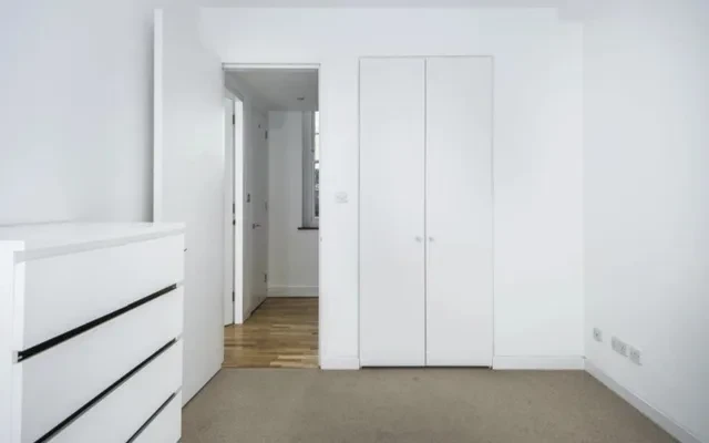 LH-Cathedral Court 4