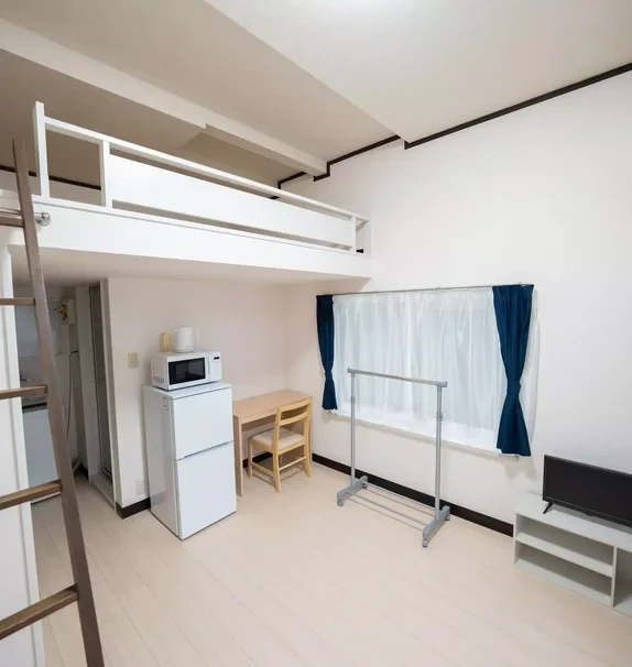 AP238 Neo Plaza Shiraku A 105