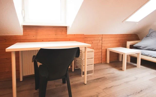 Room in Taubenheimstraße, Stuttgart for 55 m² with 3 bedrooms 4