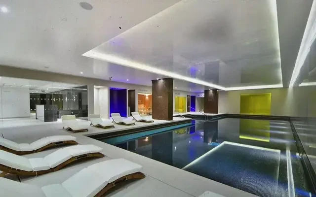 Goodman Satin House 2