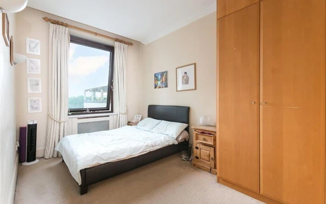 LH-The Whitehouse - London student accommodation
