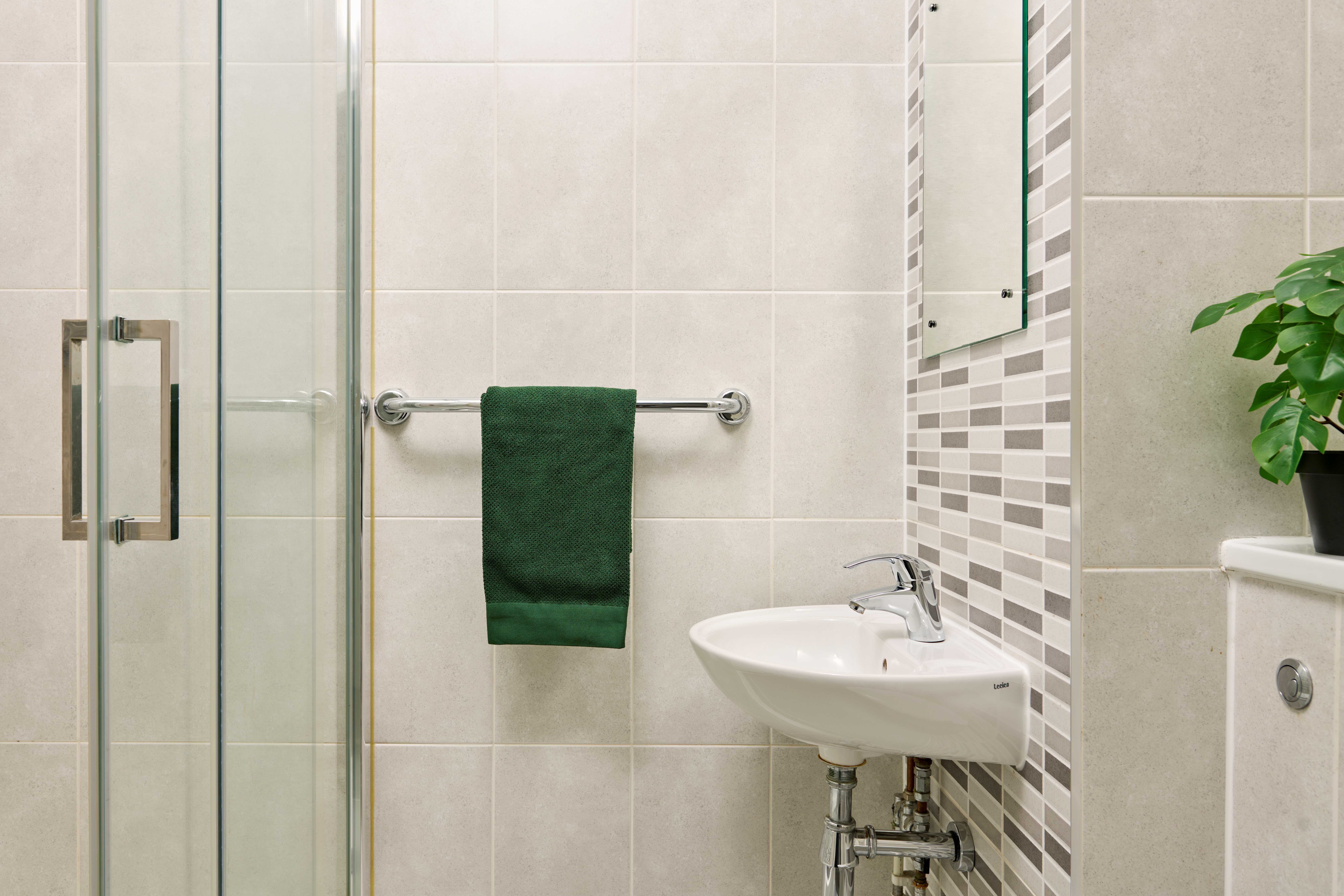 Silver Ensuite - Single Occupancy