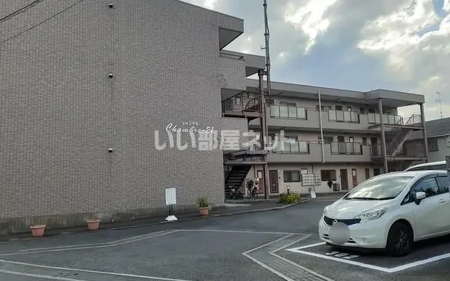 シャンブル21 2階 - Sayama Osaka student accommodation