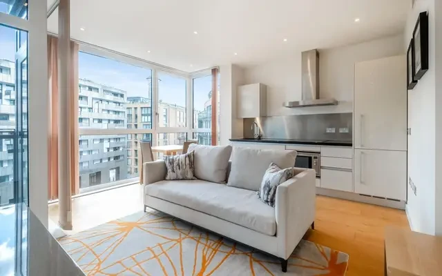 Gatliff Road, London, SW1W 8QP 0