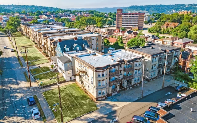 University Commons 4