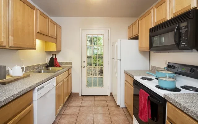 Lux13 Apartments 2
