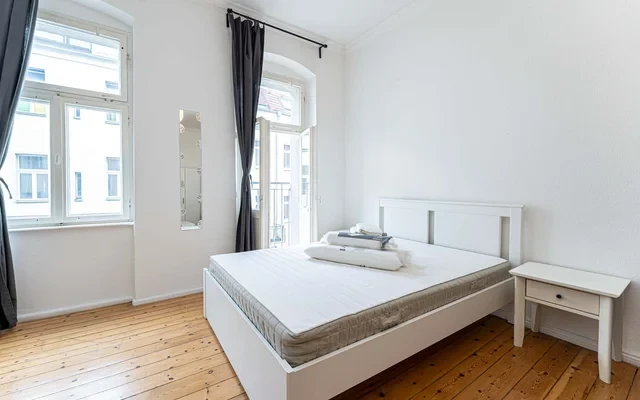 Studio Apartment 2