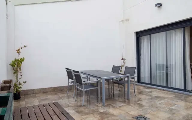 apartment near Calle de la Palmera 1