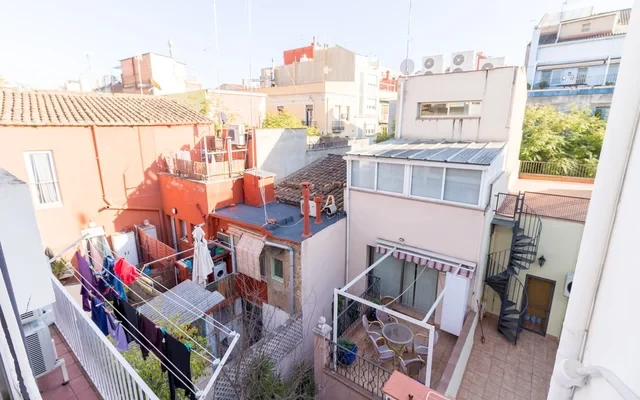 Cosy one bedroom flat in SAnt Andreu, very nice area, just 10 min from city centre 3