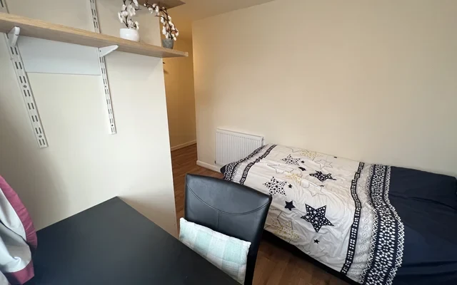 161 Charter Avenue 2