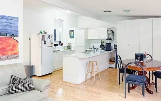 26 Grenfell Street 0
