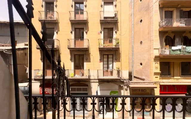 RP2 - Carrer Nou de la Rambla Barcelona 08001 Spain 4