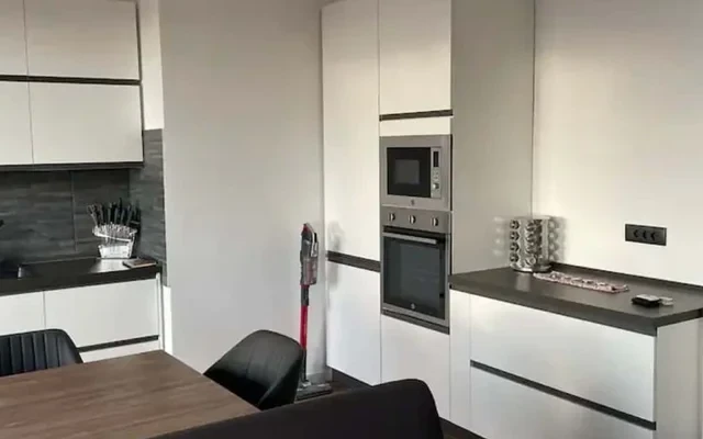 Appartamento in Via Francesco Marabotto, Genova di 73 m² 1