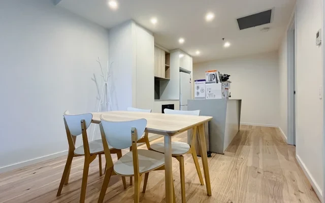 65 Cooyong St 3