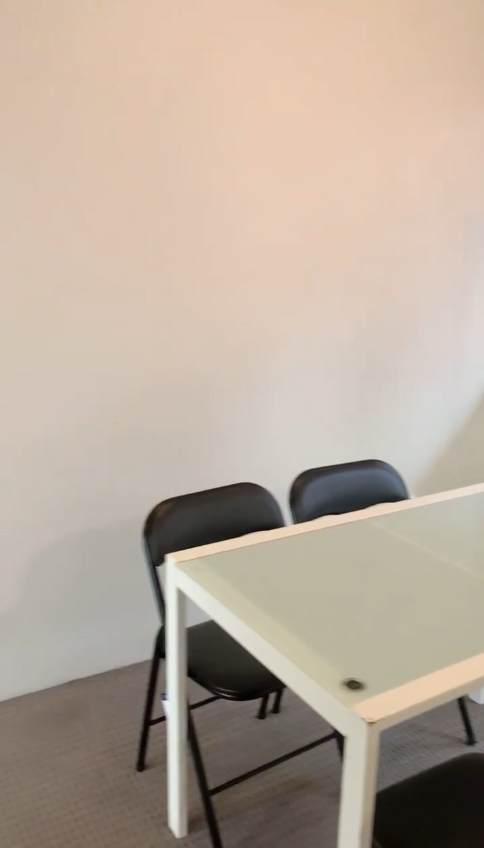 21 Blenhim St