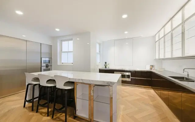 Eaton Mews South, Belgravia, London, SW1W 9HR 1