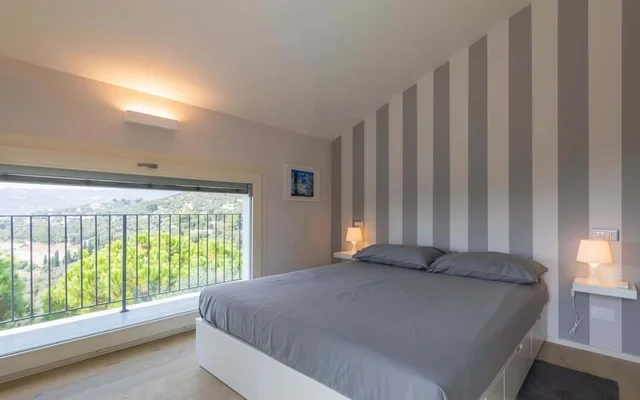 Luxury Apartment in Modern Villa Unit 2 4