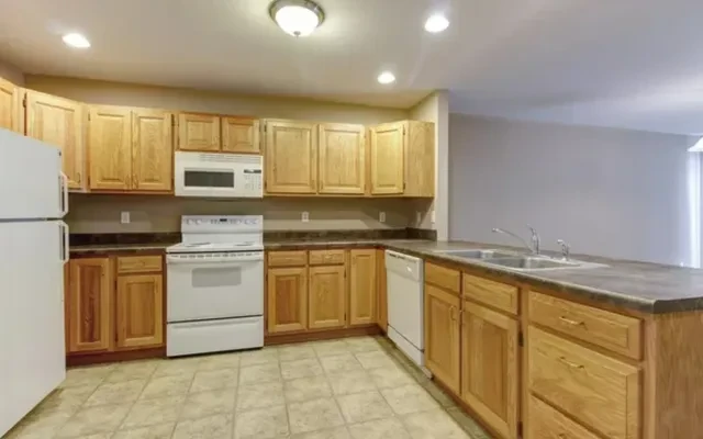 3446 Stoneway Court 0