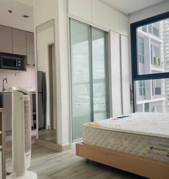 1-BR Condo for Rent, ฿11,000/month, Ideo Mobi Sathorn