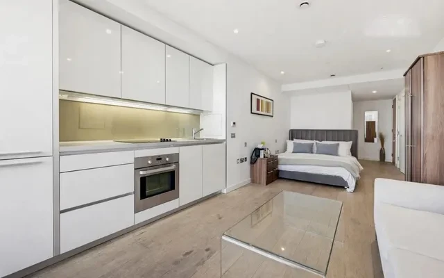 LH-Strata SE1 - London student accommodation