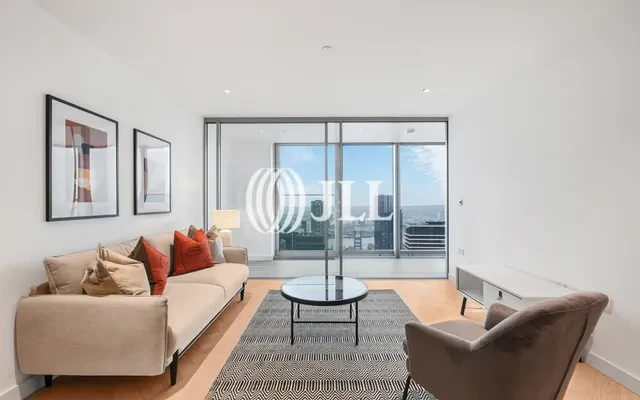 Landmark Pinnacle, London E14 3