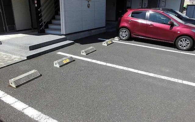 レオパレス天神 4