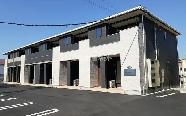 エトワール プレジー 1階 - Iyo student accommodation