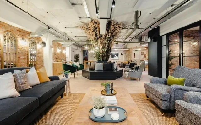 Queens Street Serviced Apartments 2
