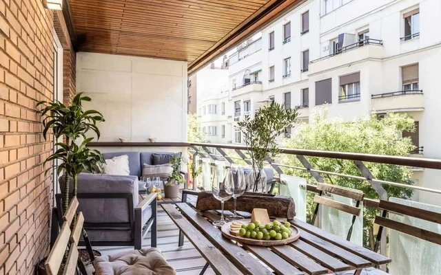 Mondragone - 1 bedroom and terrace in Goya 0