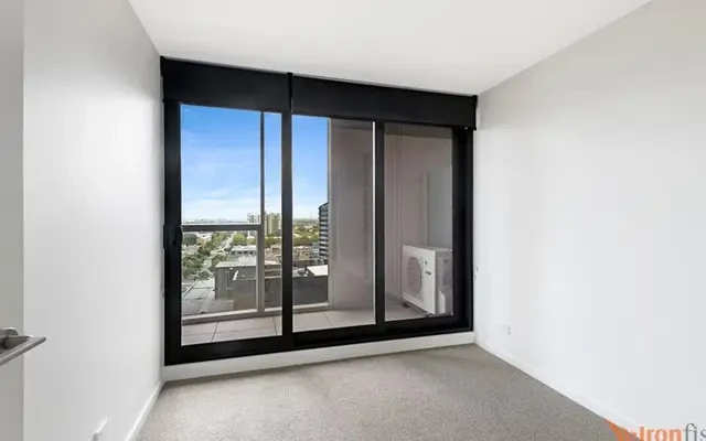 70 Dorcas Street, Southbank 3
