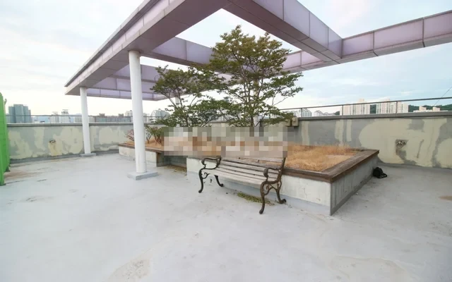 Korea Univ. Stn. Studio 1