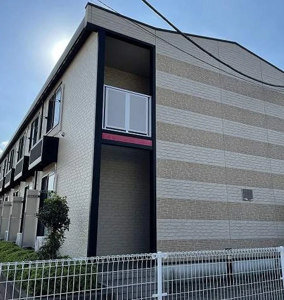 レオパレスルミエール