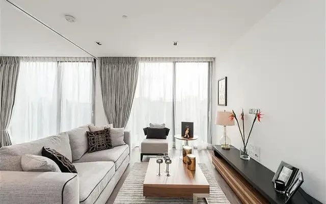 Cashmere House, 37 Leman Street, Aldgate, London, E1 8PU 0