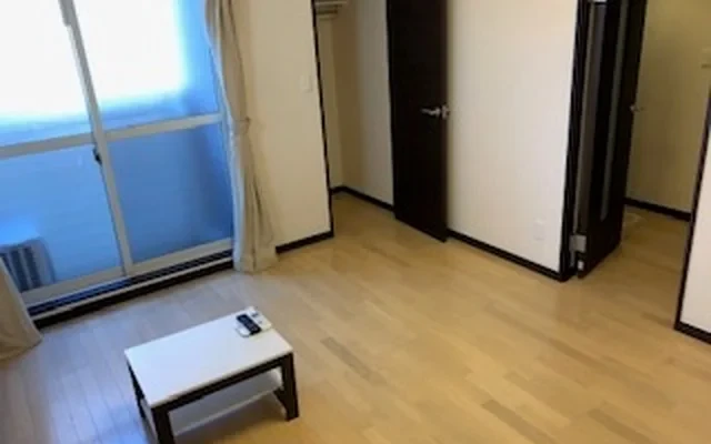 レオネクスト川原１ 203号室 1