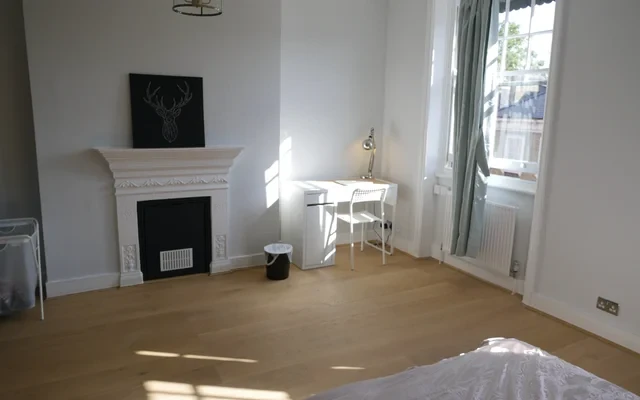 LH-Barkston Gardens B 0