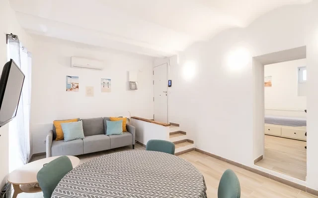 Carrer del Baro de Sant Lluis 2