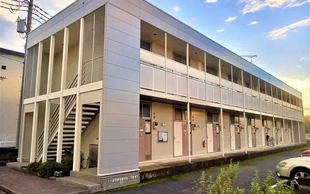 レオパレスルミエール藍 0