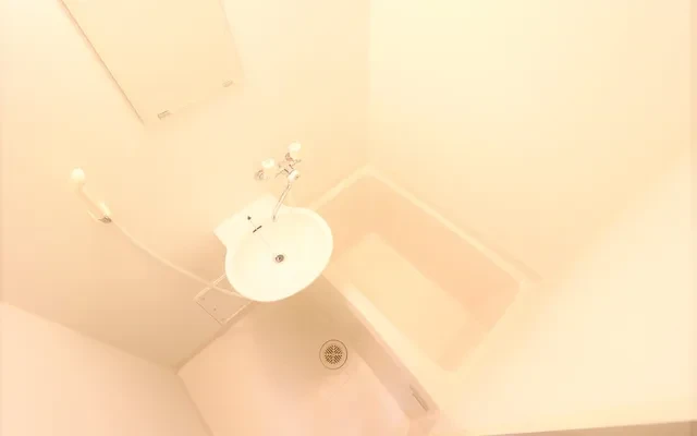 レオパレスプレミエ　エトワール 3