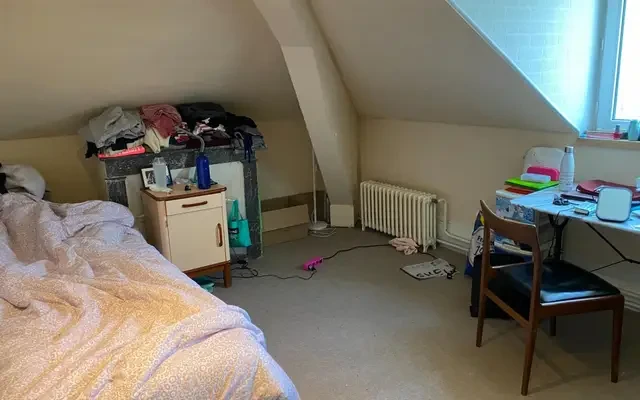 Nice private single bedroom in a Student House 113 0