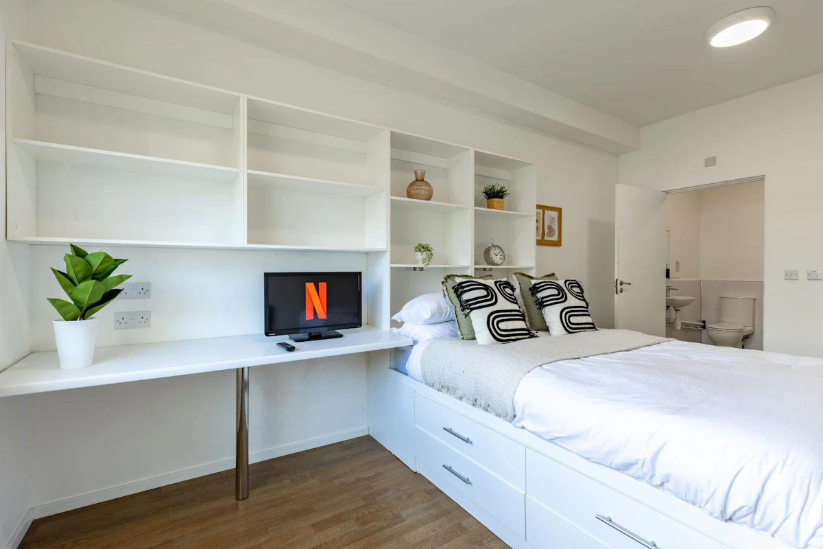 Terraced 1 Bed Apartment