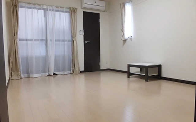 レオネクストグロリア京橋南Ⅱ 4