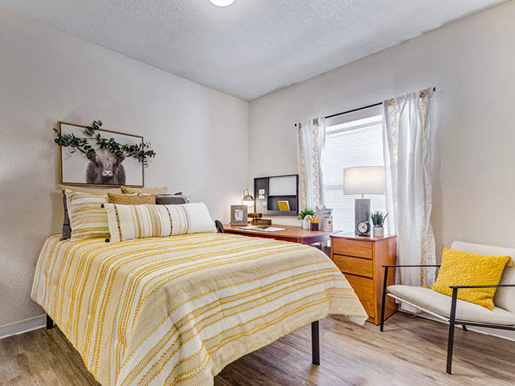 1 Bed - 1 Bath Private