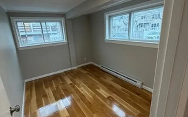 23 Roughan St., #1, Revere - リヴェールの学生向け宿泊施設 - 3 Beds / 1 Bath