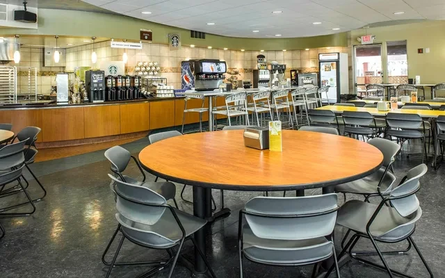 Tropicana student living 3