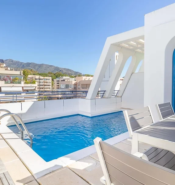 Marbella Pool House PH39 On Sea Shore