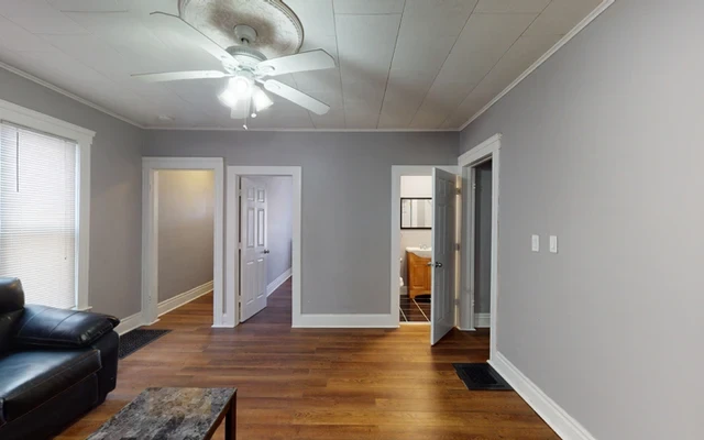 303-05 Beech Street 1