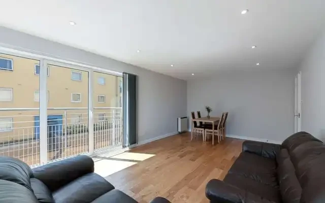 Garland Court 3