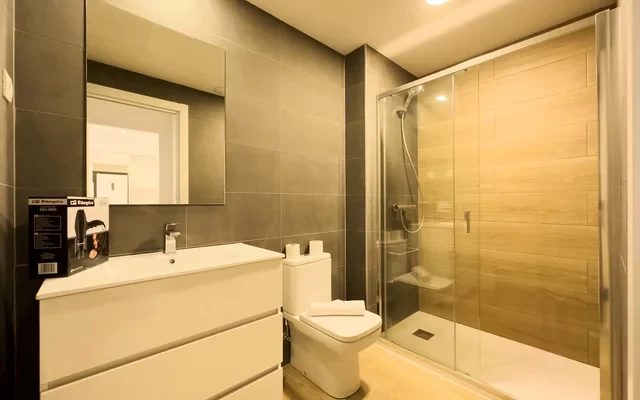 Carrer de Sant Pere Mes Baix 2